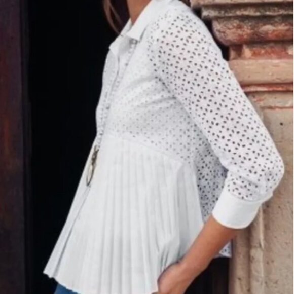 HD in Paris White Eyelet Button Down Shirt - Picture 2 of 6